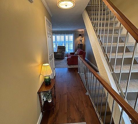 4th image of 3725 31st Ave