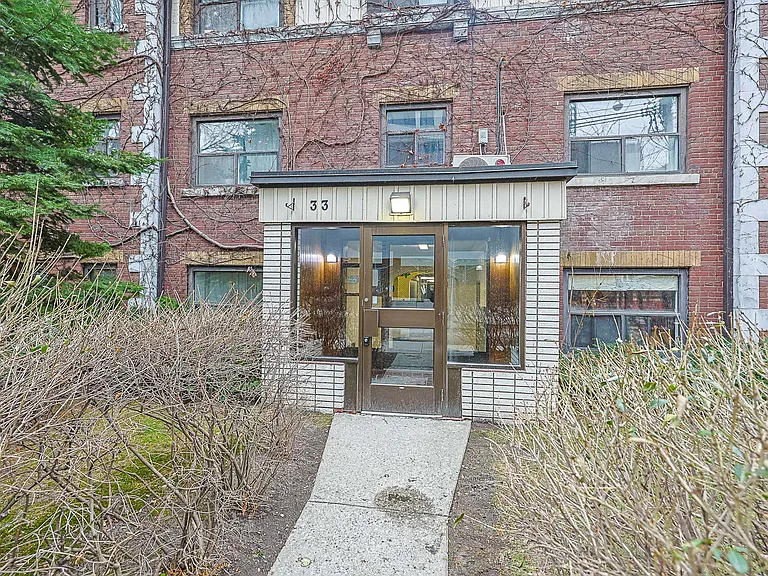 33 Maitland St #303 — Photo 4