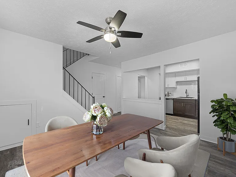 Millcroft Apartments — Photo 3