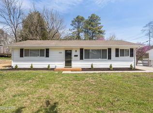 102 Bermuda Rd, Oak Ridge, TN 37830