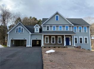 473 Mountain Rd, West Hartford, CT 06117