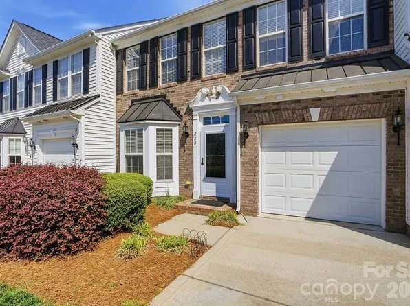 225 Horizon Cir, Rock Hill, SC 29732