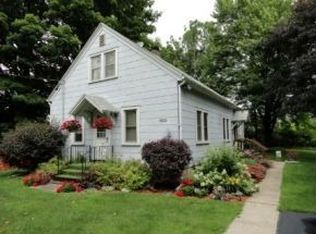 W2232 Grove St, Bonduel, WI 54107