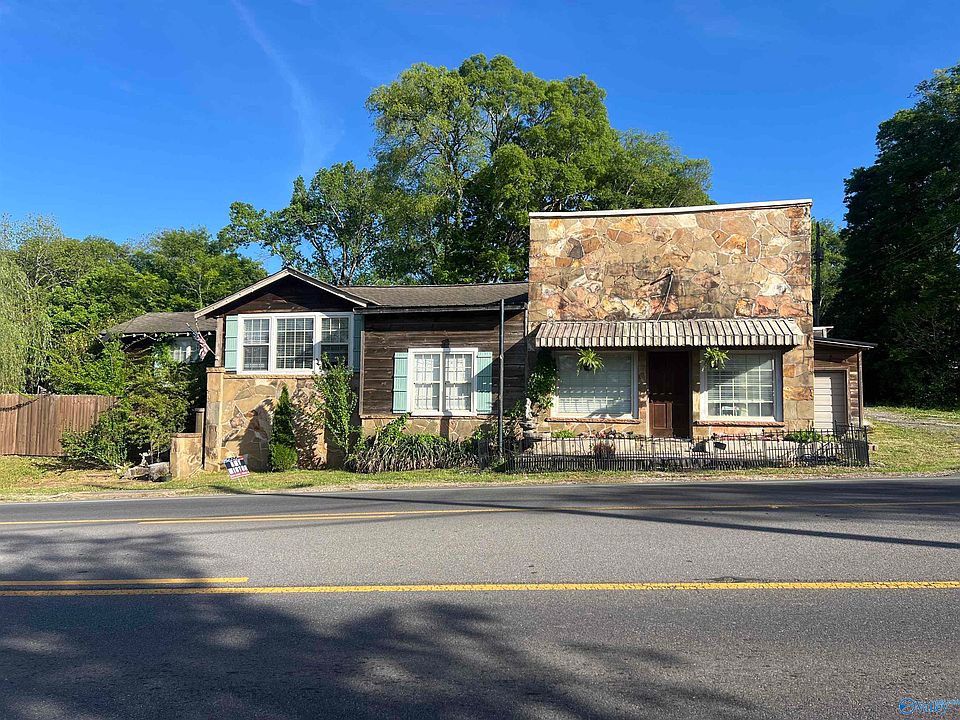 1st image of 1109 Noccalula Rd