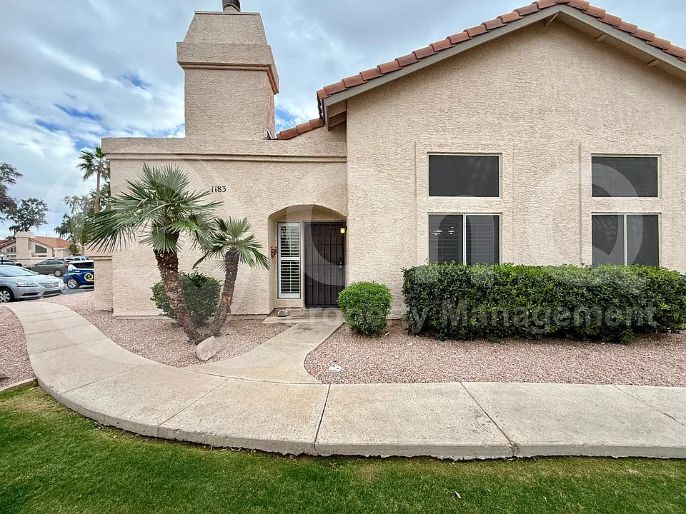 2019 W Lemon Tree Pl #1183