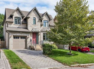 35 Neilson Ave, Toronto, ON M1M2S3