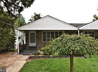 1008 Sterigere St, Norristown, PA 19401