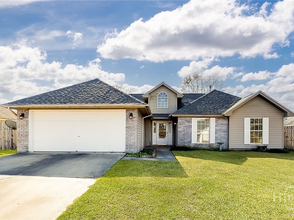 1st image of 56 Blue Wing Drive