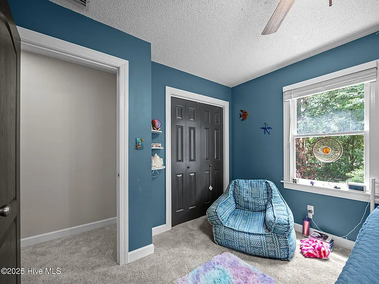 939 Eton Dr — Photo 43