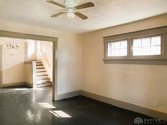 2nd image of 35 W Shadyside Dr #33