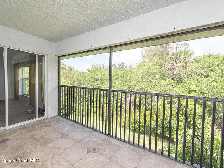 180 Portside Ave #201 — Photo 17