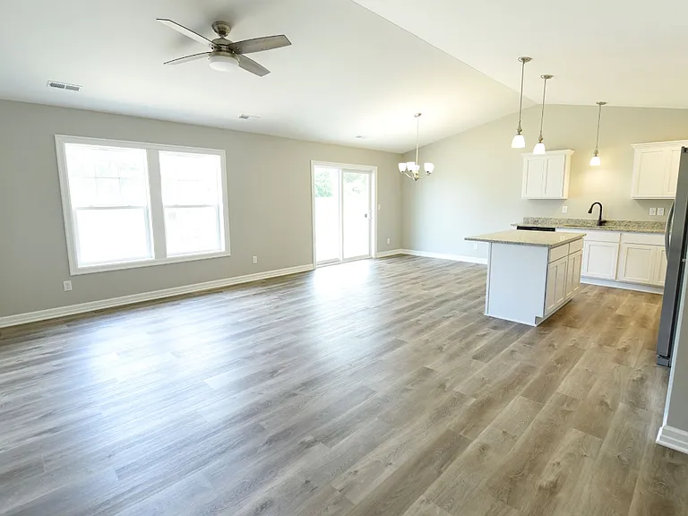 7454 Eden Close — Photo 4