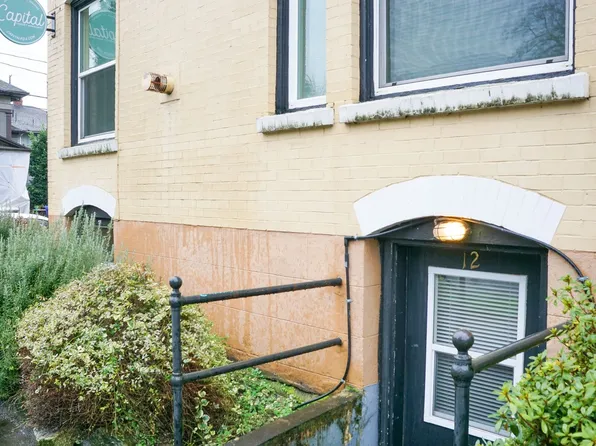 1235 SE Yamhill St, Portland, OR