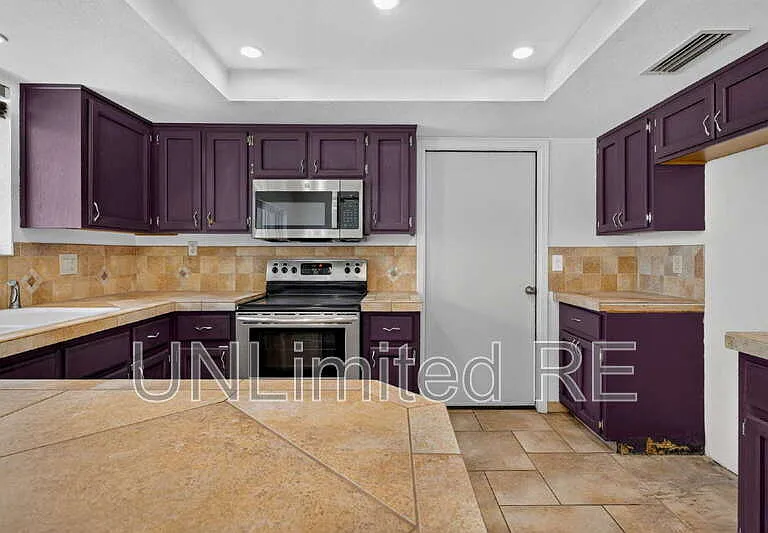 2250 Atlantic Dr — Photo 48