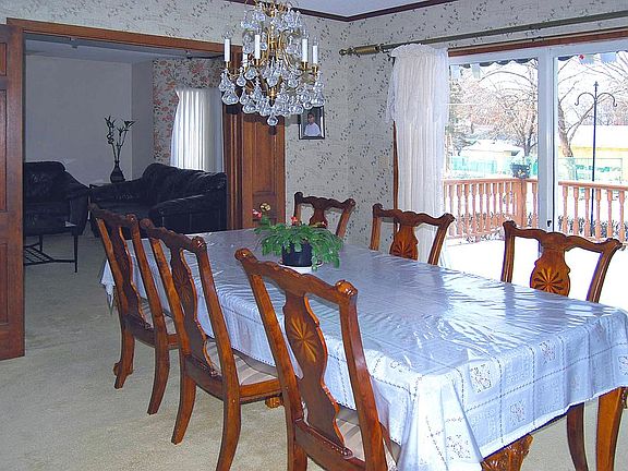 Dining Room to Large Deck