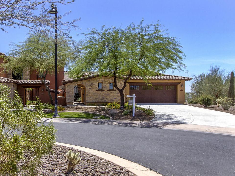 1st image of 12043 W Red Hawk Dr #57
