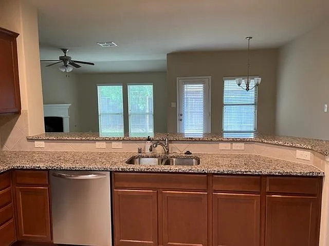 1222 Coleman Dr — Photo 14