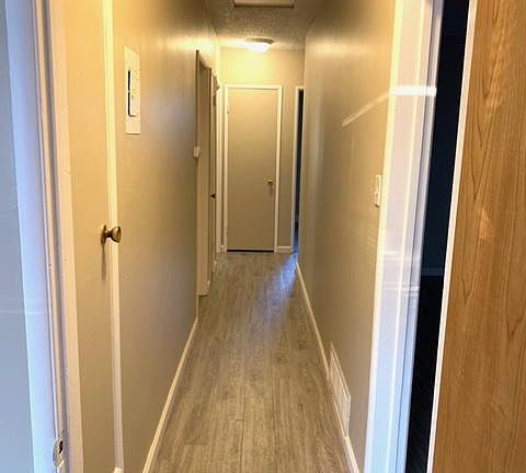 5th image of 15720 Cornuta Ave