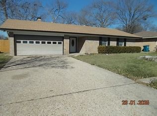 204 Gladstone St, Corsicana, TX 75110