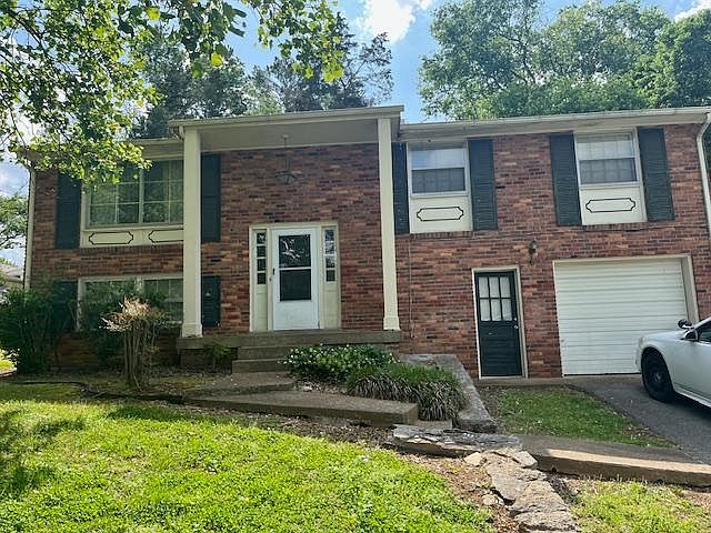 1st image of 608 Waxhaw Dr