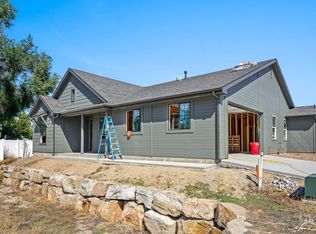 408 Birch Ave, Middleton, ID 83644