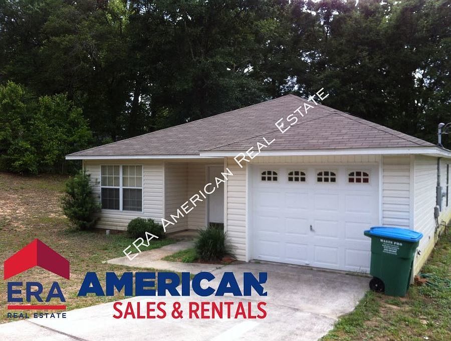 1st image of 229 Panama Ave