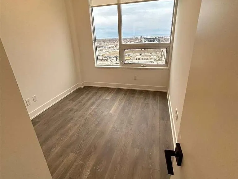 2481 Taunton Rd #1408 — Photo 8