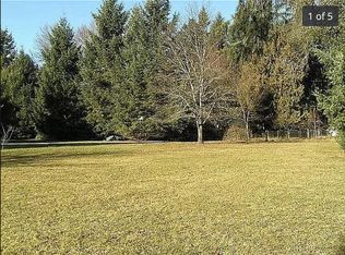 Peckerwood Ln, Grants Pass, OR