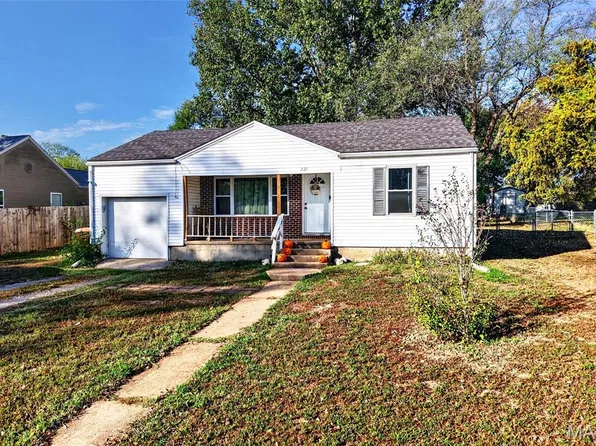 227 Donnalee Ave, Lebanon, MO 65536