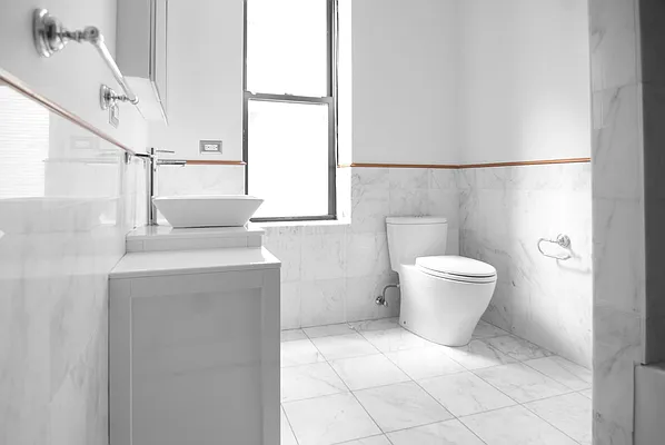 Rented by WAM Partners - William Moses Co. | media 42