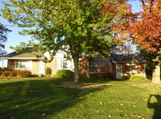 395 W Newport Rd, Lititz, PA 17543