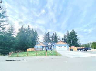 15741 Lawrence Pl SE, Yelm, WA 98597