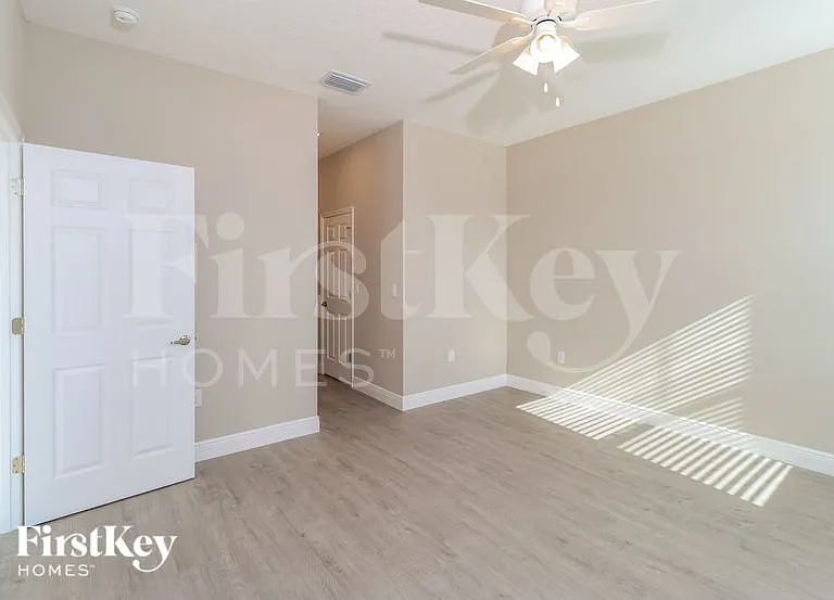 2787 Foster Rd SE — Photo 7