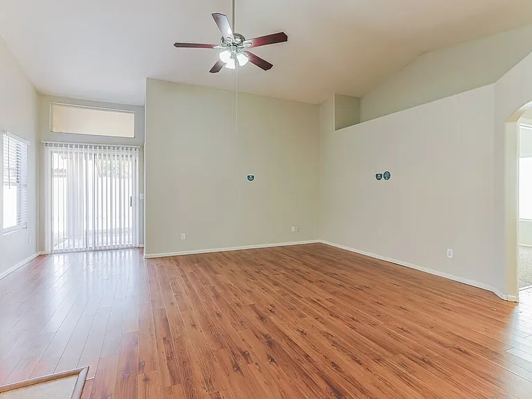 2625 S 156th Ave — Photo 3