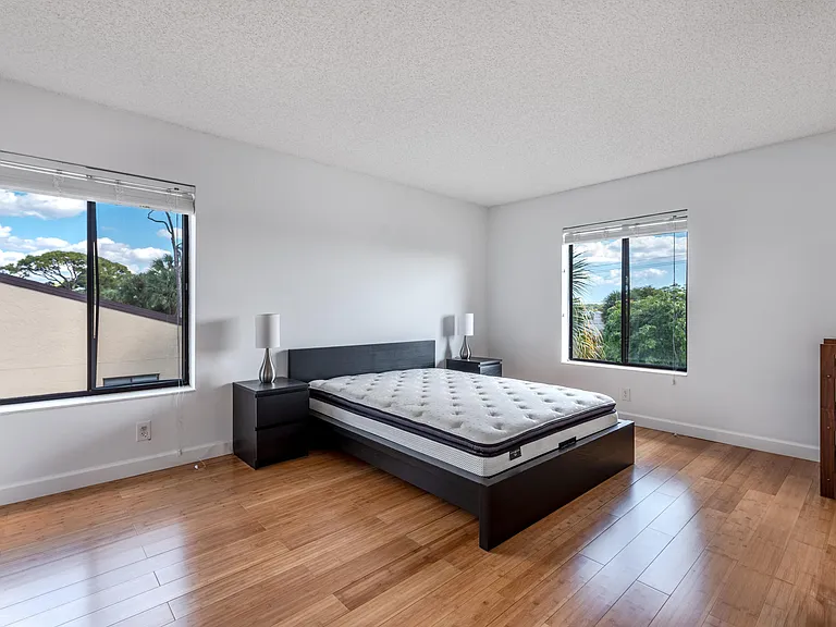 629 Sea Pine Way #D3 — Photo 14