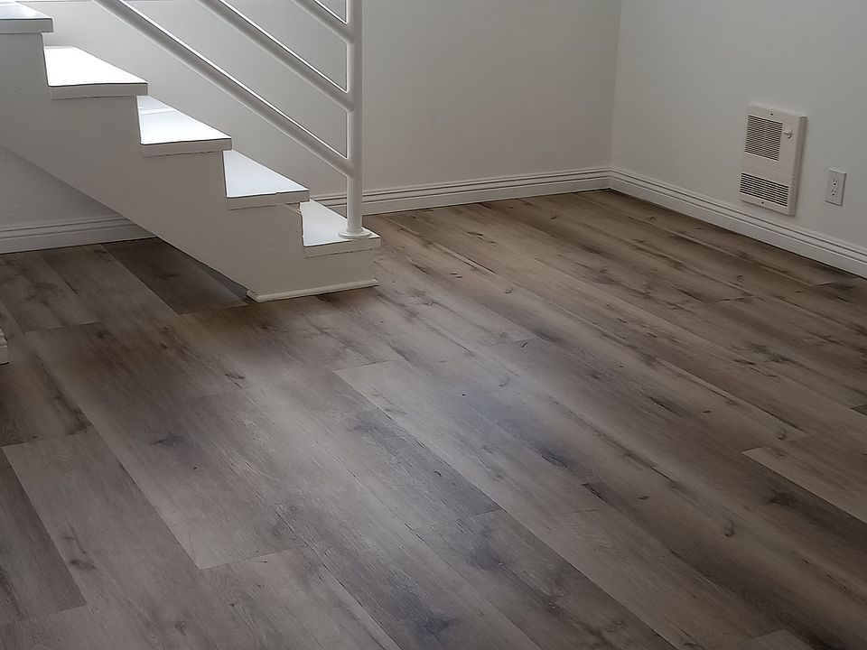 1st image of 408 S Venice Blvd #106