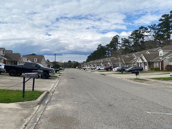 5th image of 3306 Sawtooth Dr