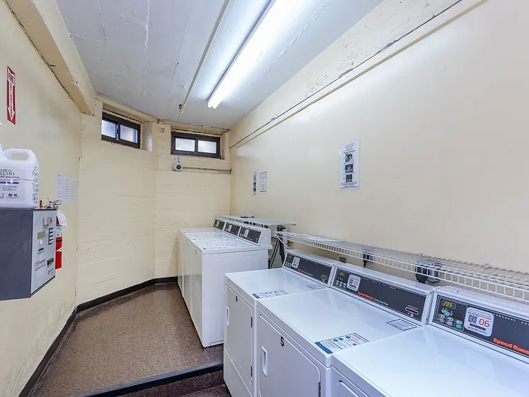 51 Park Dr #5 — Photo 15