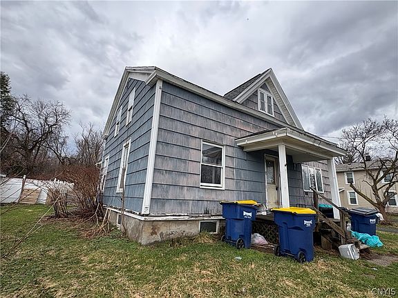 3rd image of 2465 Brickyard Rd