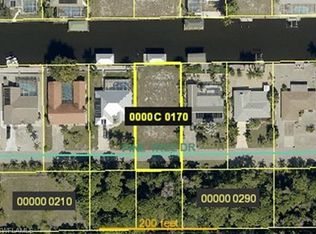 3606 Pine Tree Dr, Saint James City, FL 33956