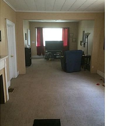 4th image of 204 Ideal St