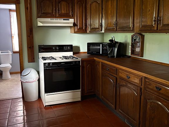 5th image of 87 Woodruff Avenue