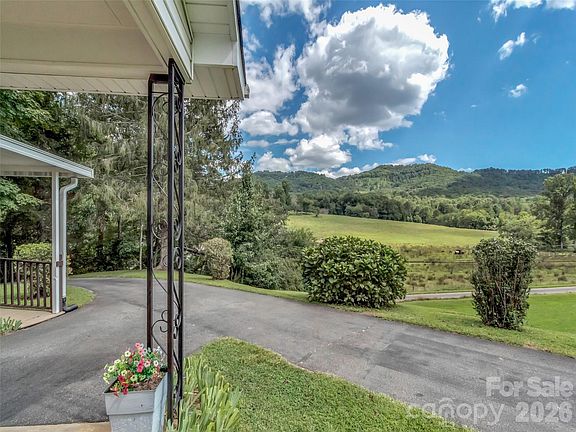 4th image of 250 Reeves Cove Rd