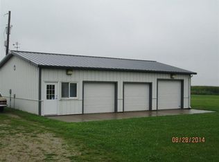3302 Governor Rd, Marshalltown, IA 50158