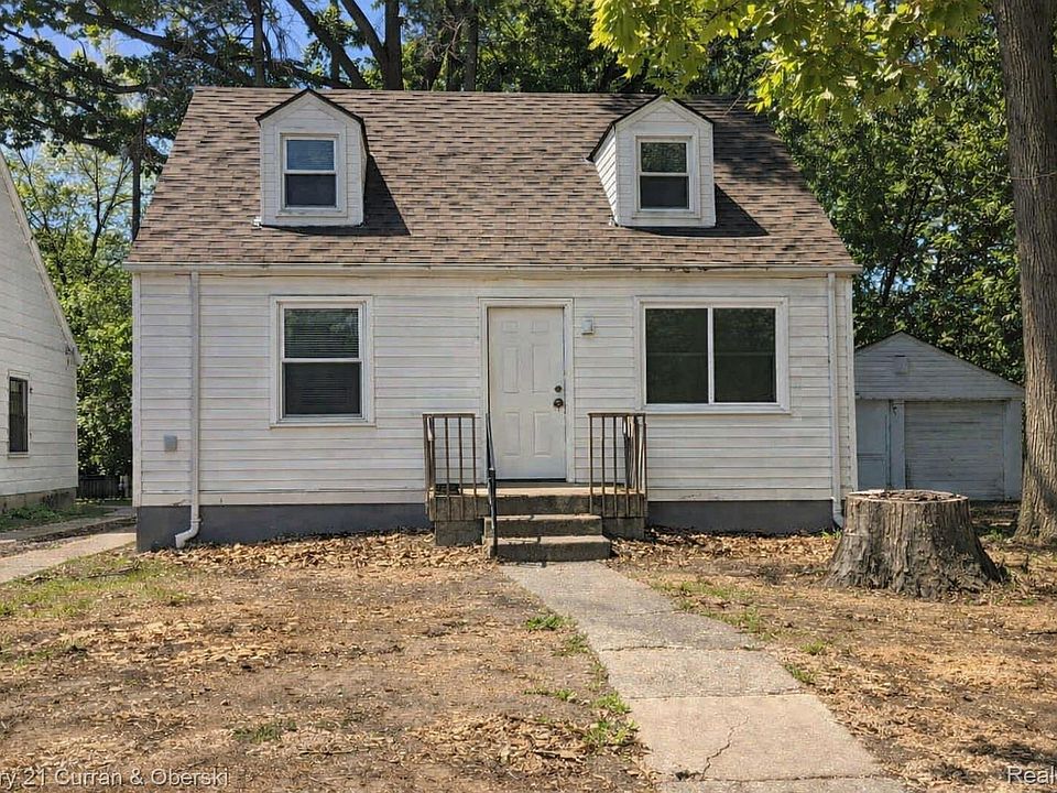 1st image of 19719 Ferguson St