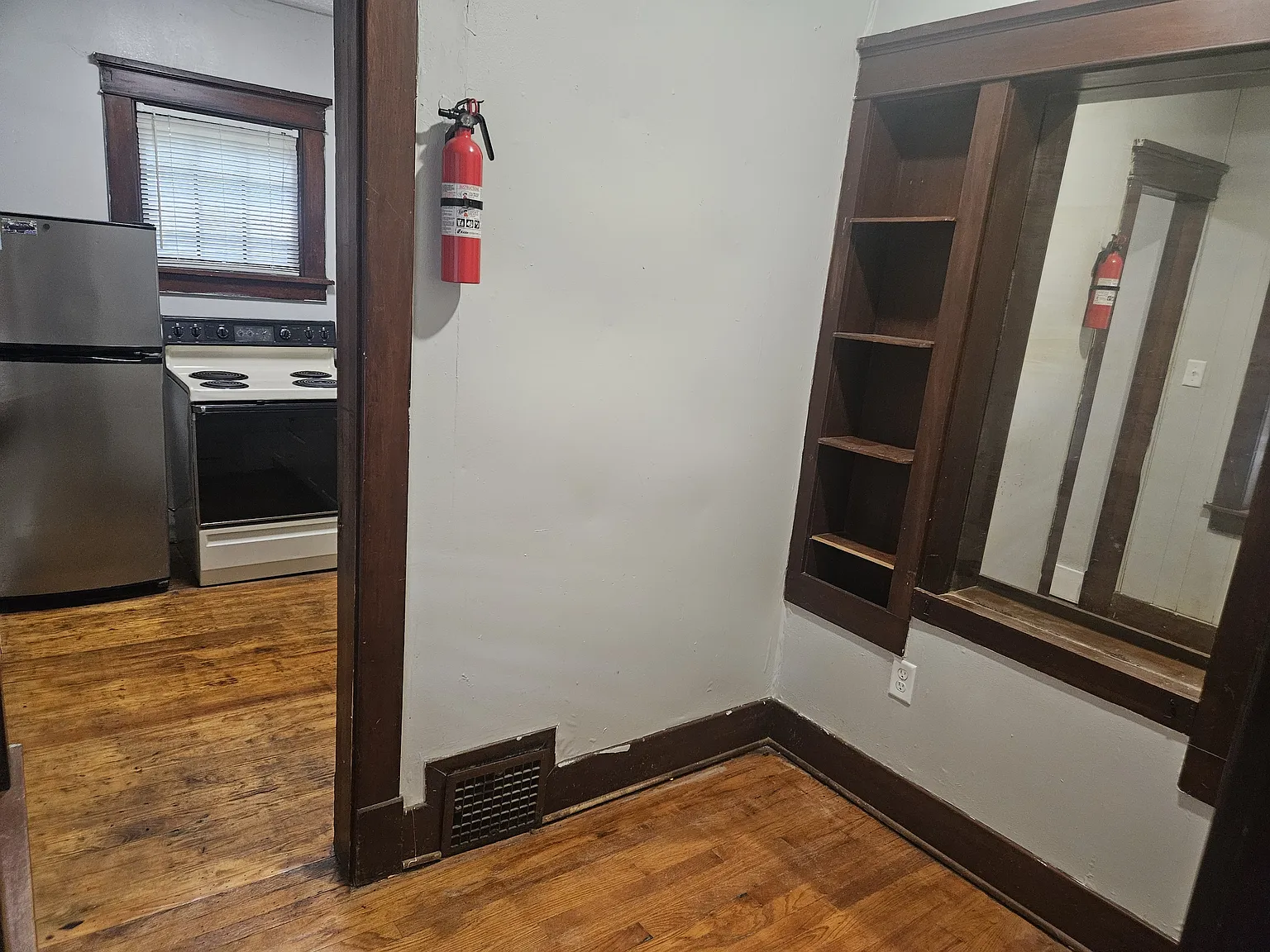 17 S. 7th St - 2 — Photo 4