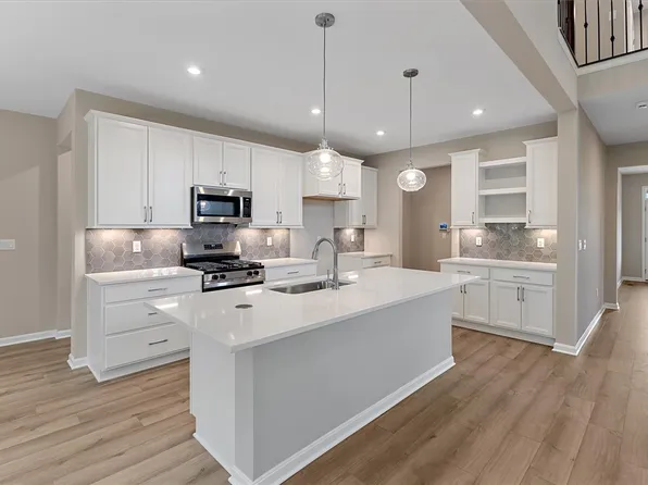 86 Ed Knoll Bnd, Springboro, OH 45066