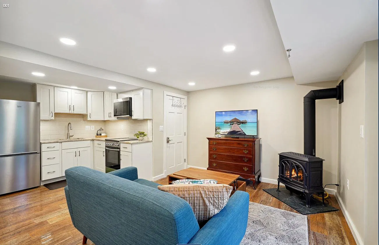 Edgewood Rd, Kensington — Photo 1