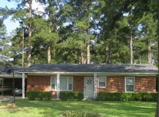 1808 N Dudney Rd, Magnolia, AR 71753