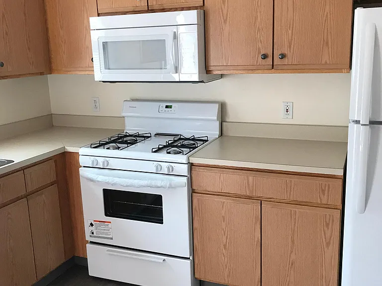 1131 Kerstetter Ct — Photo 9
